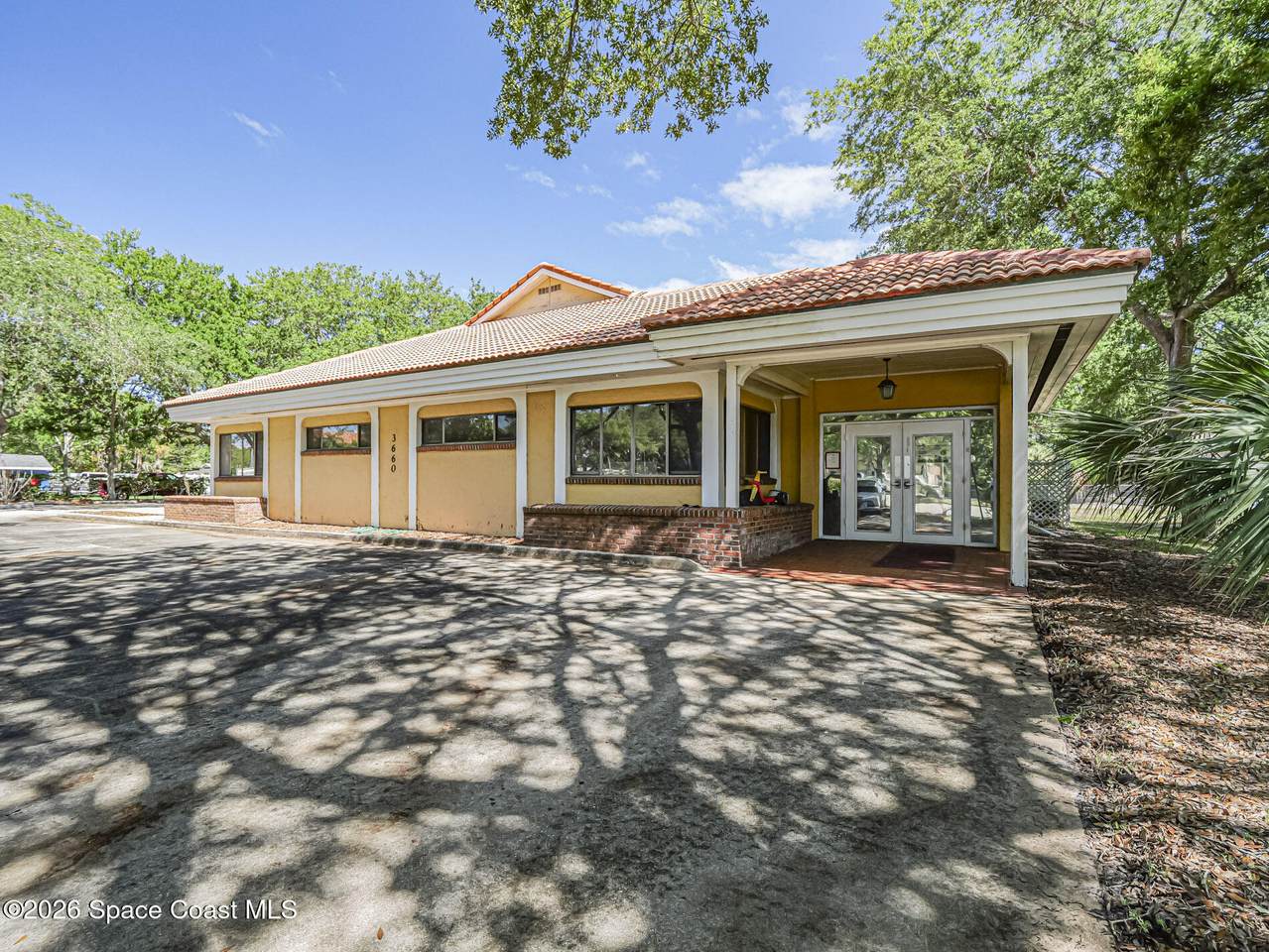 https://bt-photos.global.ssl.fastly.net/spacecoast/1280_boomver_3_1063456-2.jpg