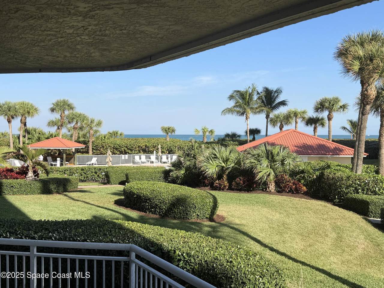 https://bt-photos.global.ssl.fastly.net/spacecoast/1280_boomver_3_1064550-2.jpg
