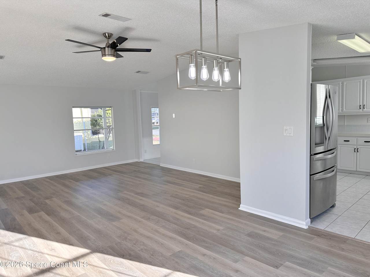 https://bt-photos.global.ssl.fastly.net/spacecoast/1280_boomver_2_1068380-2.jpg