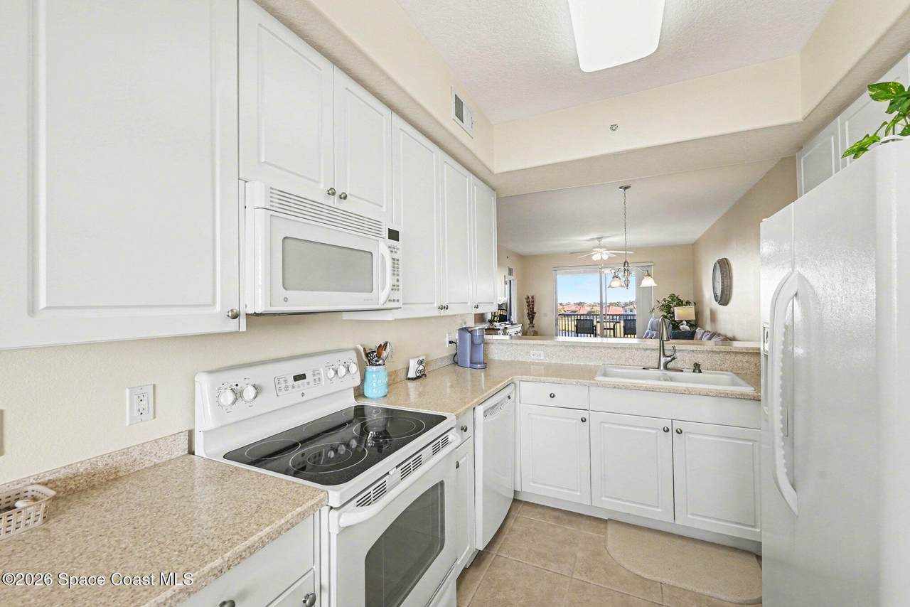 https://bt-photos.global.ssl.fastly.net/spacecoast/1280_boomver_5_1068819-2.jpg