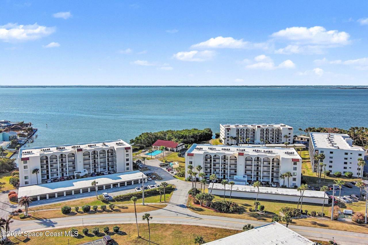 https://bt-photos.global.ssl.fastly.net/spacecoast/1280_boomver_3_1069175-2.jpg
