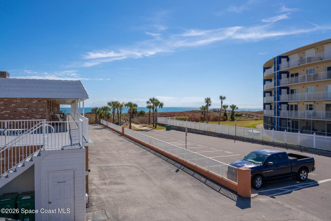 5000 Ocean Beach Boulevard - Photo 1