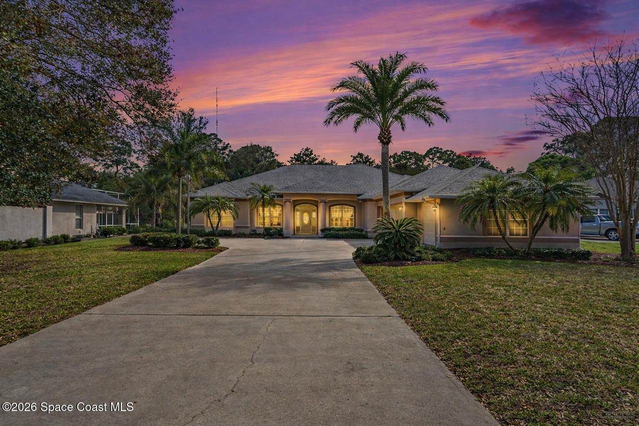 3625 Carriage Gate Drive - Photo 1