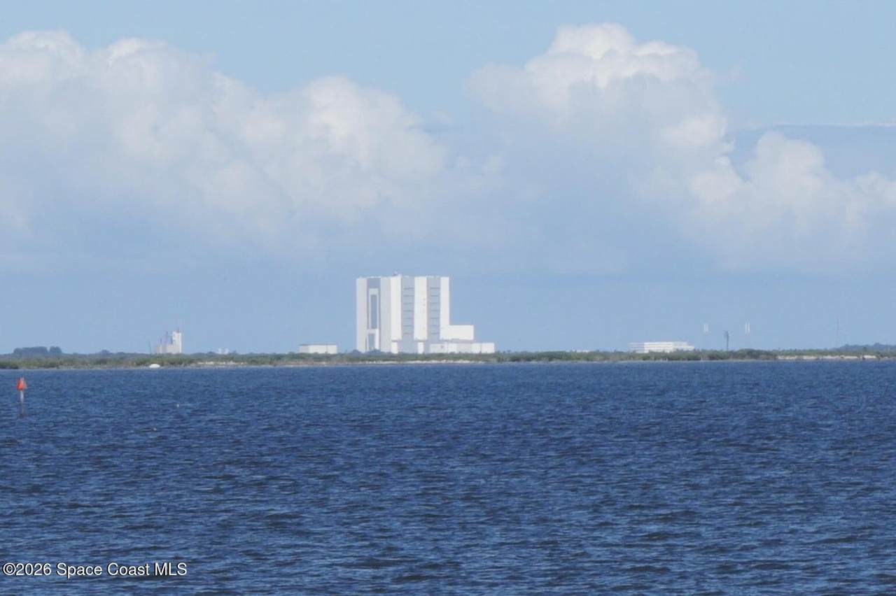 https://bt-photos.global.ssl.fastly.net/spacecoast/1280_boomver_3_1076460-2.jpg