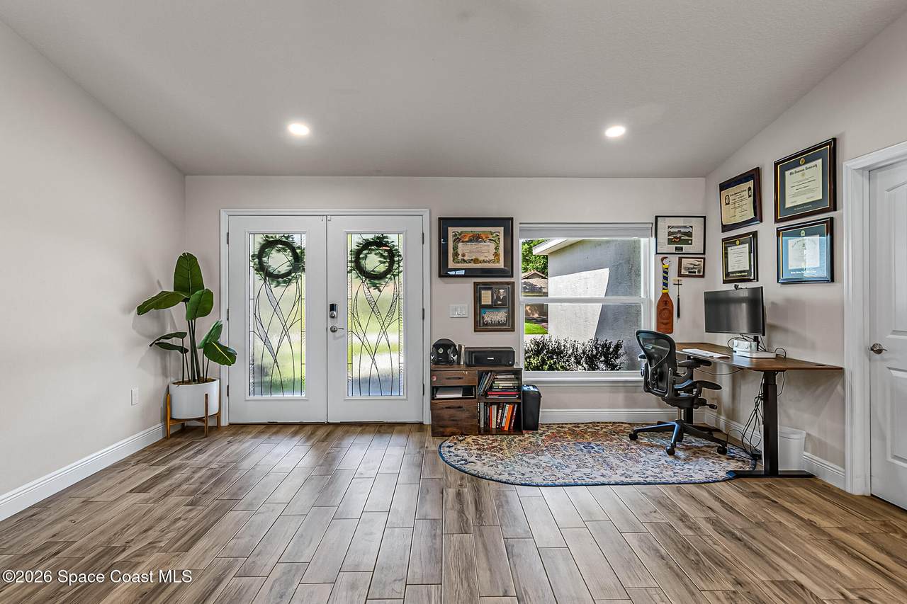 https://bt-photos.global.ssl.fastly.net/spacecoast/1280_boomver_3_1076643-2.jpg