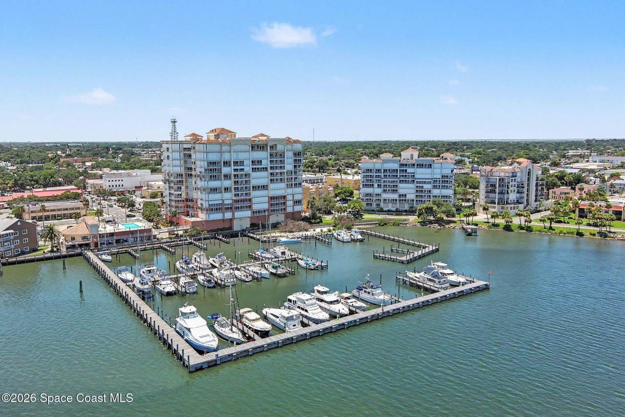 https://bt-photos.global.ssl.fastly.net/spacecoast/1280_boomver_2_1082349-2.jpg