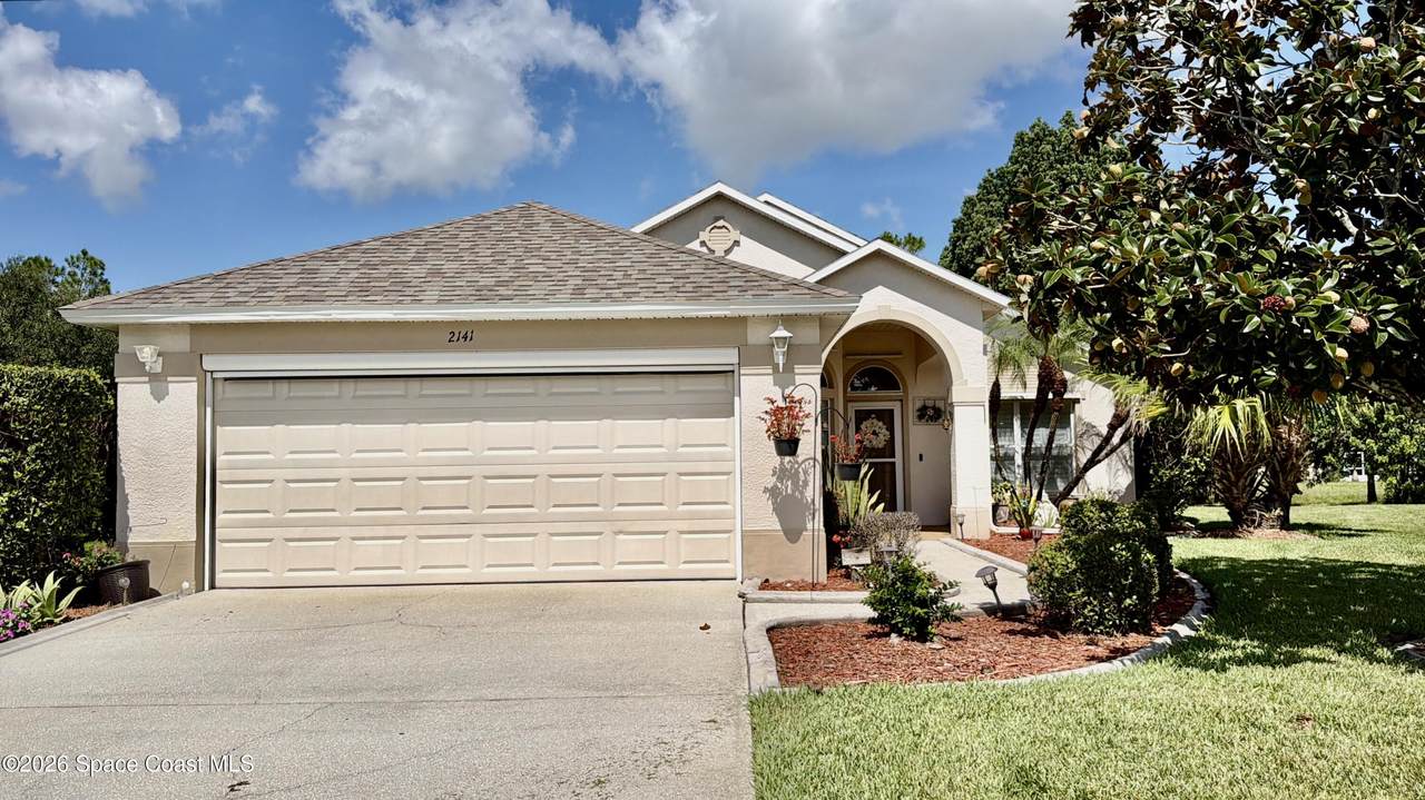 2141 Chinaberry Circle - Photo 1