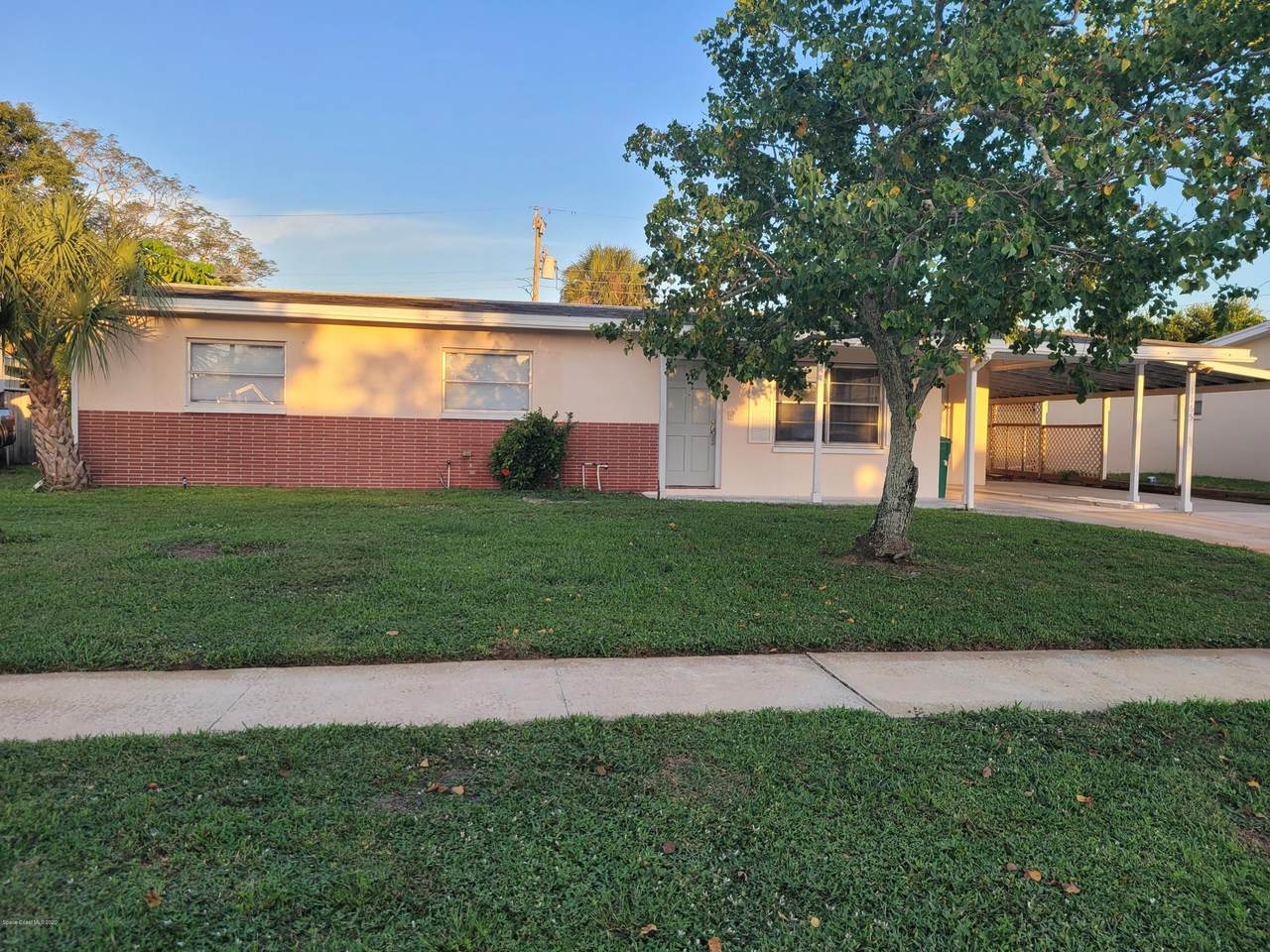 1165 Firthview Drive - Photo 1