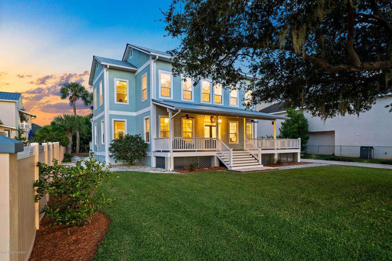 3410 Tropical Trail - Photo 1