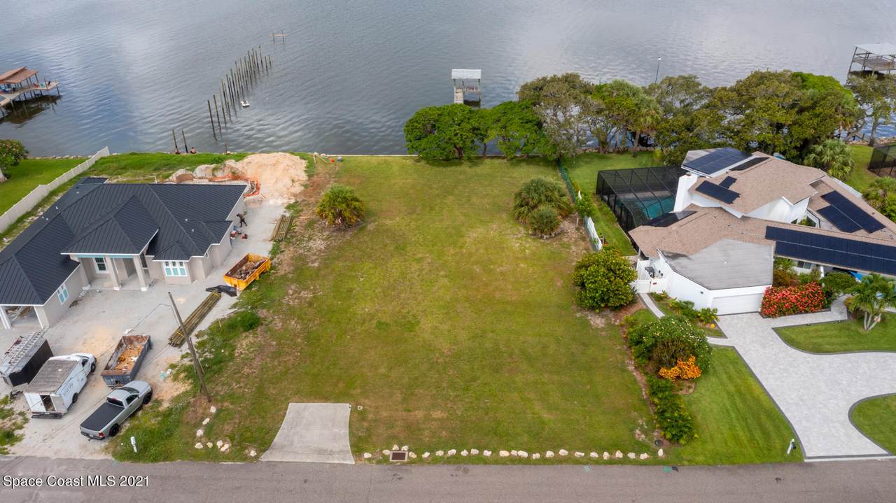 2170 River Road - Photo 1