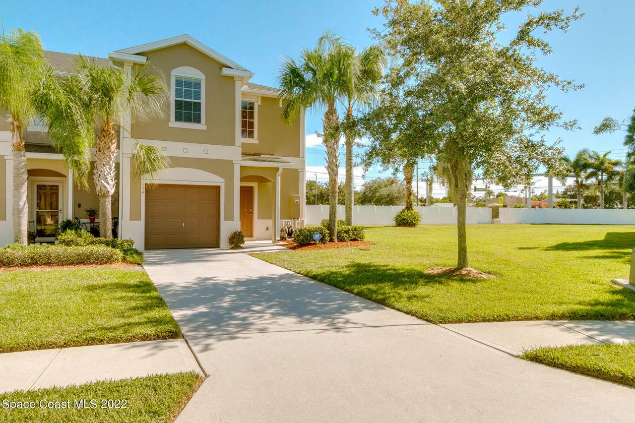 2525 Revolution Street - Photo 1