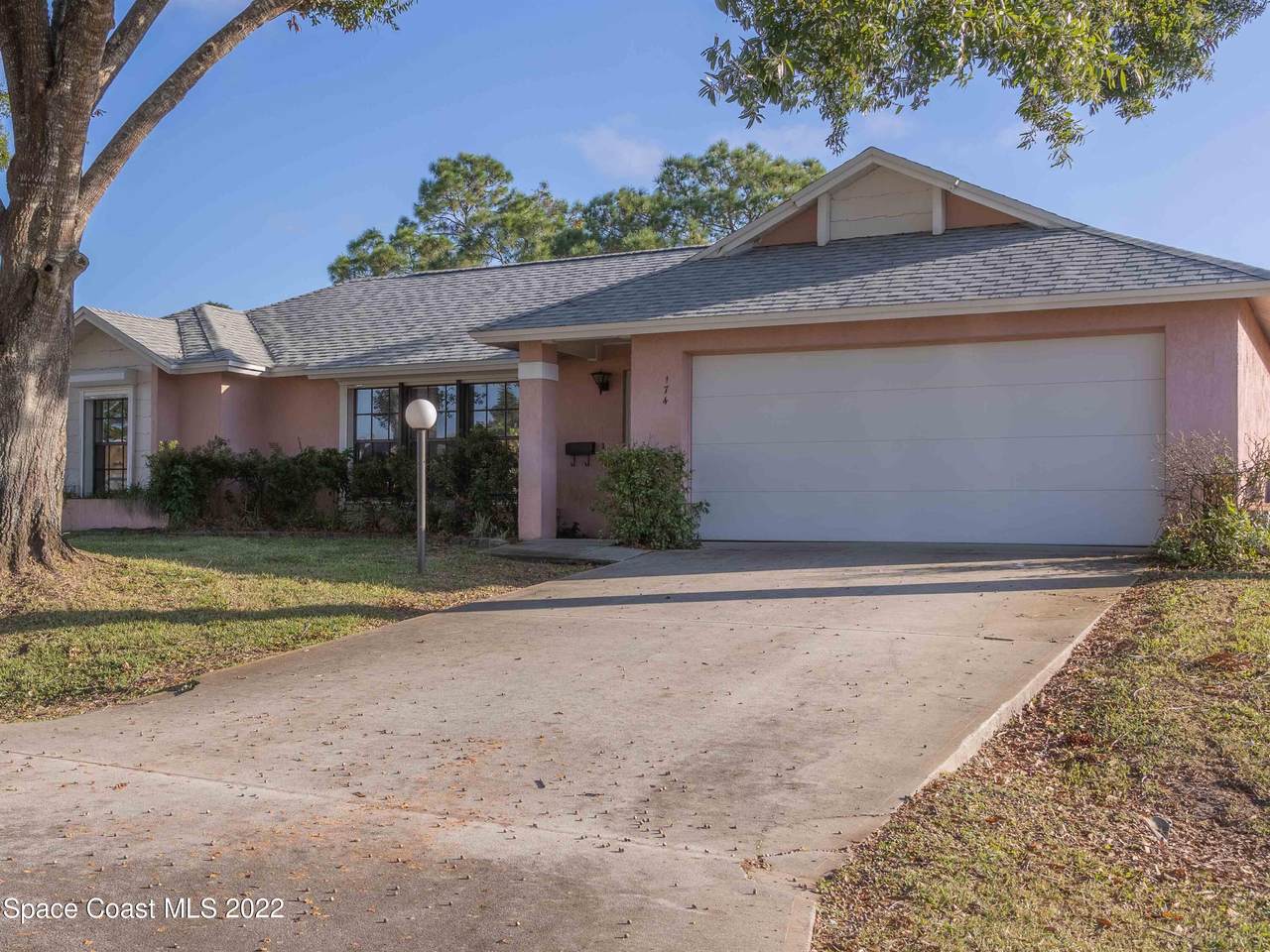 174 Ainsley Street - Photo 1