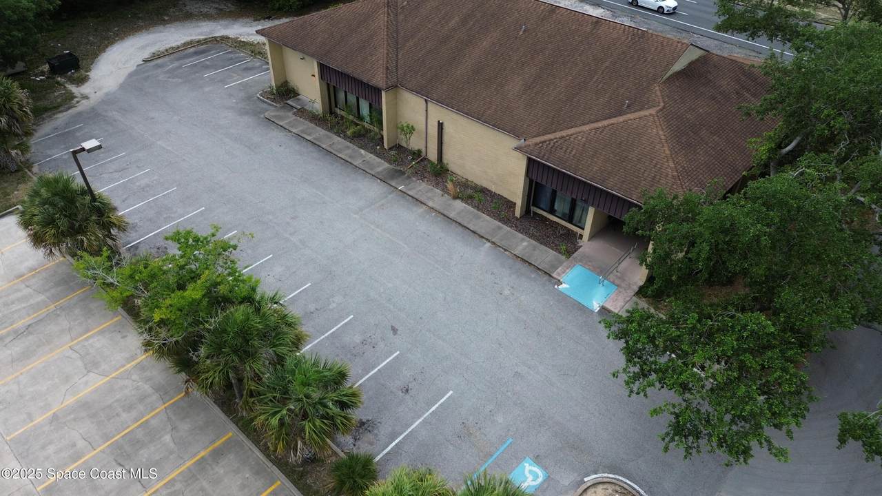 https://bt-photos.global.ssl.fastly.net/spacecoast/1280_boomver_4_1044463-2.jpg
