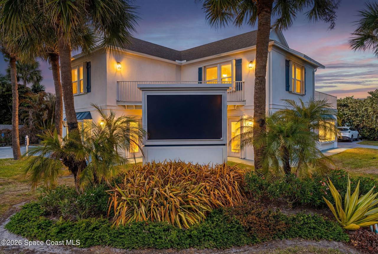 https://bt-photos.global.ssl.fastly.net/spacecoast/1280_boomver_4_1068738-2.jpg