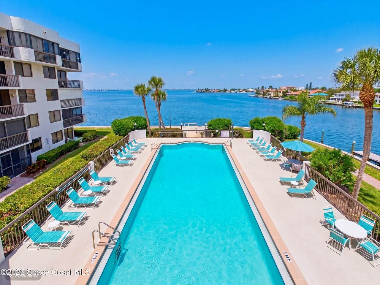 https://bt-photos.global.ssl.fastly.net/spacecoast/1280_boomver_4_1077700-2.jpg