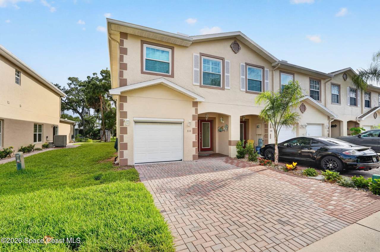 https://bt-photos.global.ssl.fastly.net/spacecoast/1280_boomver_4_1080653-2.jpg