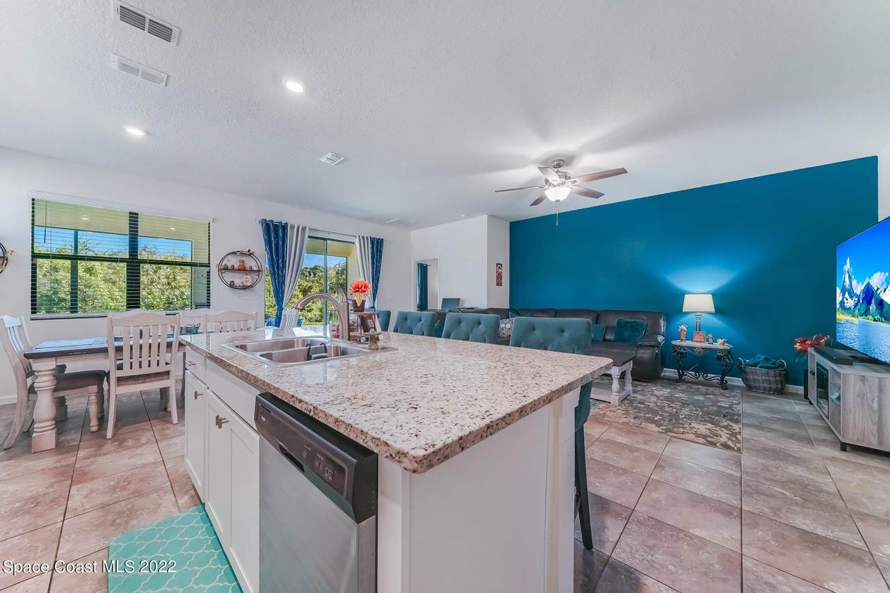 4153 Keeson Circle - Photo 1