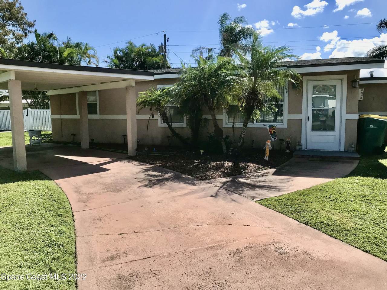 2807 Tropic Road - Photo 1