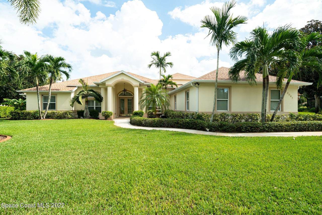 3061 Southern Oaks Drive - Photo 1