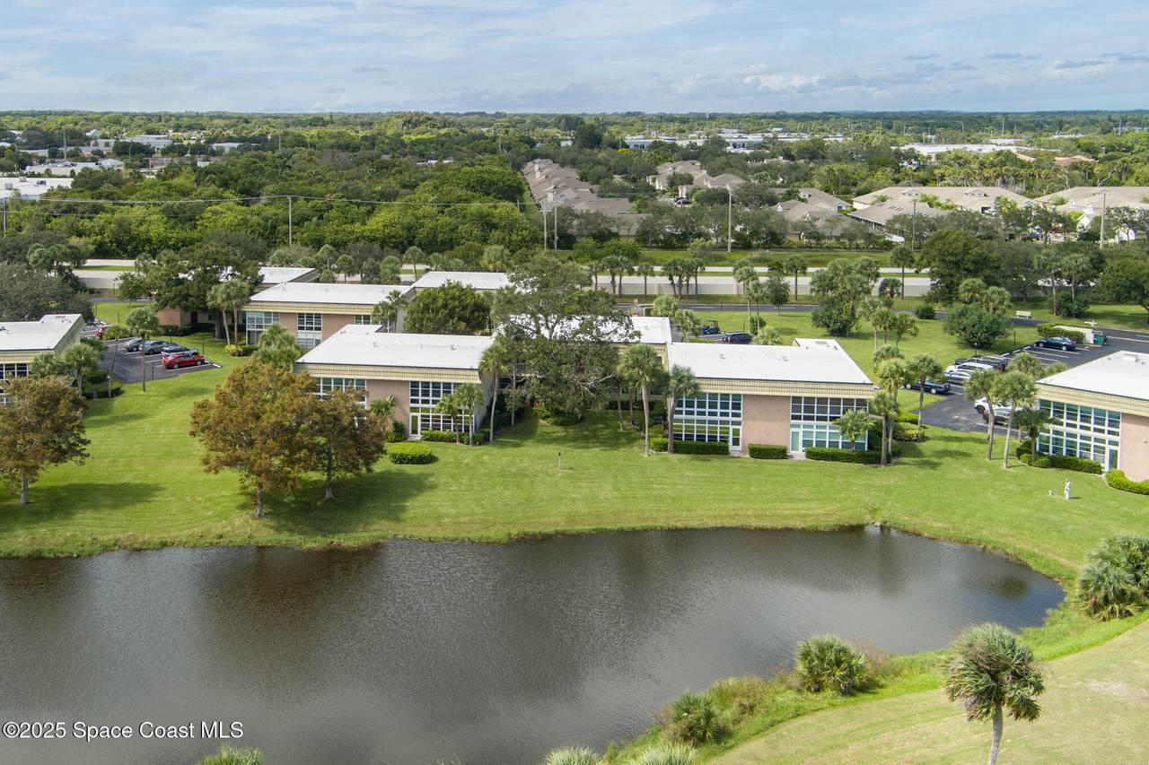 40 Vis Gdns Trail - Photo 1