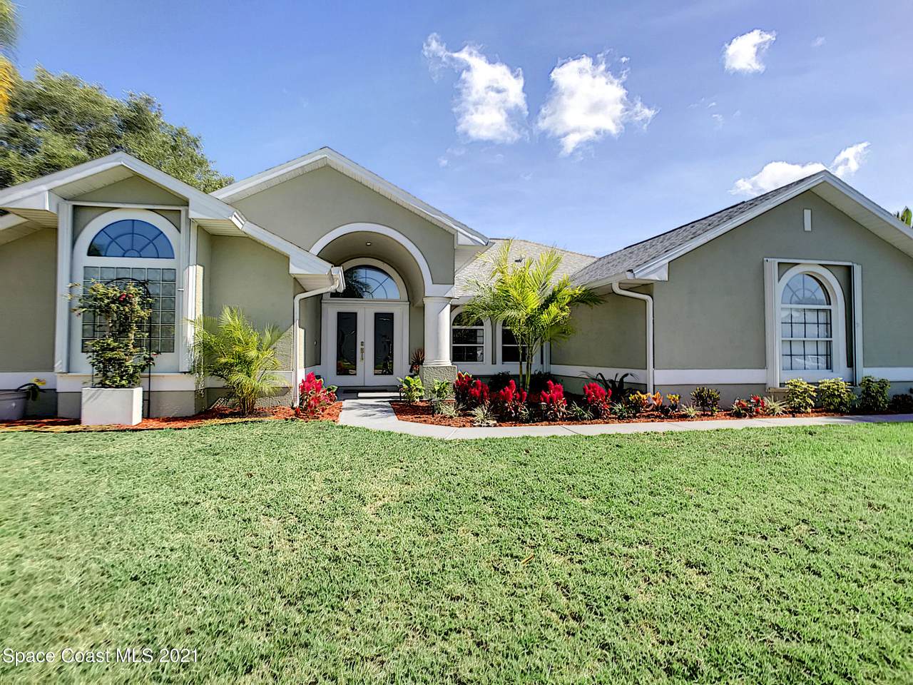 1200 Tuckaway Drive - Photo 1