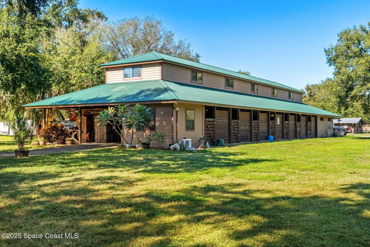 4630 James Road - Photo 1