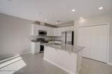 3376 Hummingbird Avenue - Photo 16