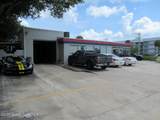 914 Harbor City Boulevard - Photo 3