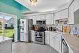 1827 Aynsley Way - Photo 6