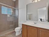 520 7th Square - Photo 18
