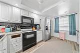560 Brevard Avenue - Photo 5