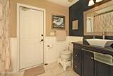 6042 Newbury Circle - Photo 32