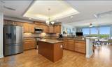 1 Eighth Avenue - Photo 15