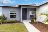 2840 Fontainebleau Avenue - Photo 2