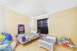 50 Needle Boulevard - Photo 17