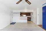 302 Lincoln Avenue - Photo 4