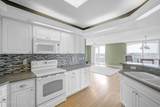 800 Del Rio Way - Photo 10