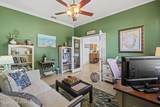 843 Woodbine Drive - Photo 9