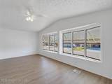 908 Oleander Circle - Photo 5