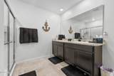840 Old Country Road - Photo 18