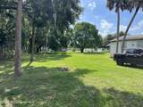 929 Deleon Avenue - Photo 9