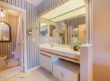 1095 Country Club Boulevard - Photo 14