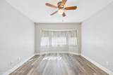 2102 Kings Cross Street - Photo 32