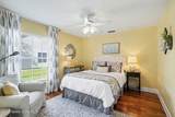 498 Lake Victoria Circle - Photo 14