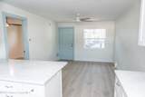 7165 Ridgewood Avenue - Photo 7