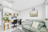 2955 Pineda Plaza Way - Photo 18