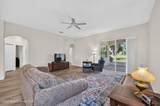 560 Greenleaf Lane - Photo 18