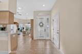 560 Greenleaf Lane - Photo 6