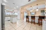 950 Somerset Lane - Photo 5