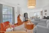 664 Manor Place - Photo 9